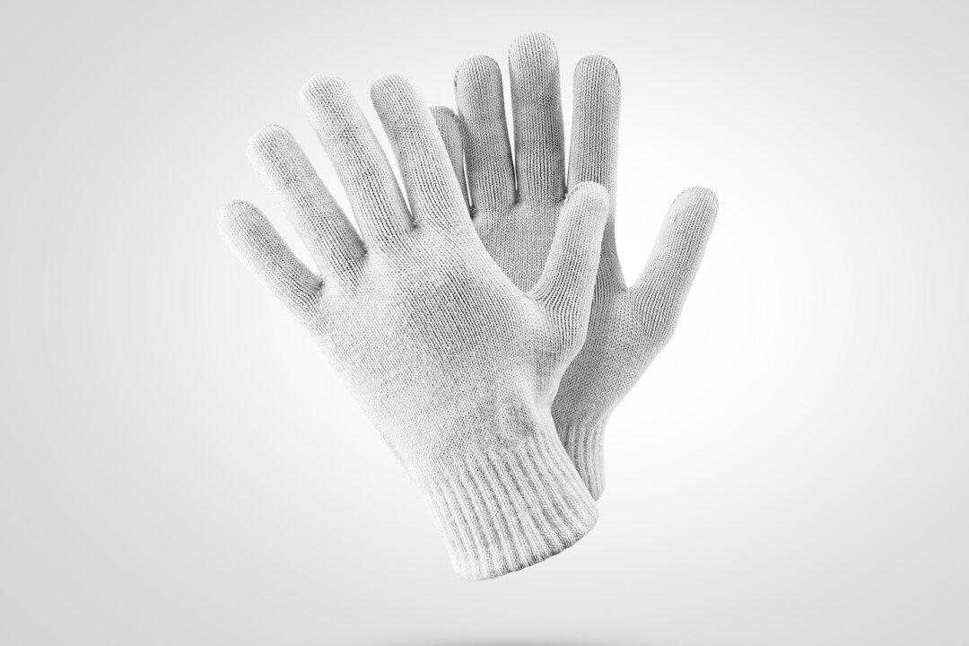 Smart Mom Comes Up With a Genius Hack to Keep Newborn Asleep While She Drinks Coffee