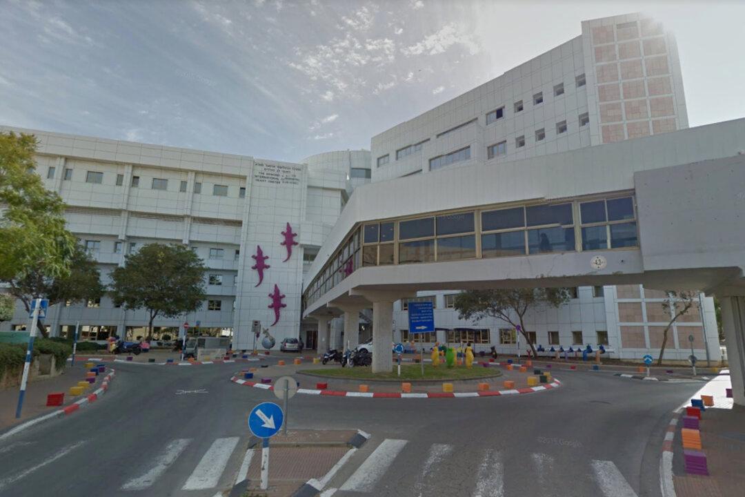 Woman May Have Permanent Brain Damage After Fruit Juice Diet: Report