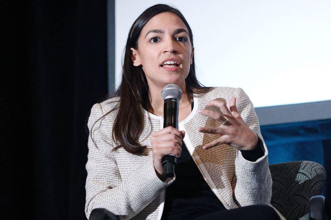 Ocasio-Cortez Declines Auschwitz Tour Invite Amid Backlash for ‘Concentration Camp’ Comparison
