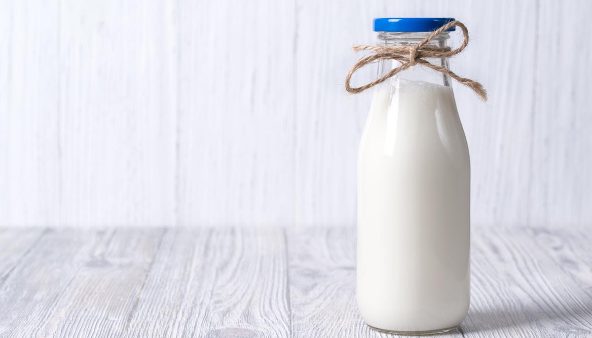 Woman Teaches Workplace Thief a Lesson After Her Coffee Creamer Gets Stolen