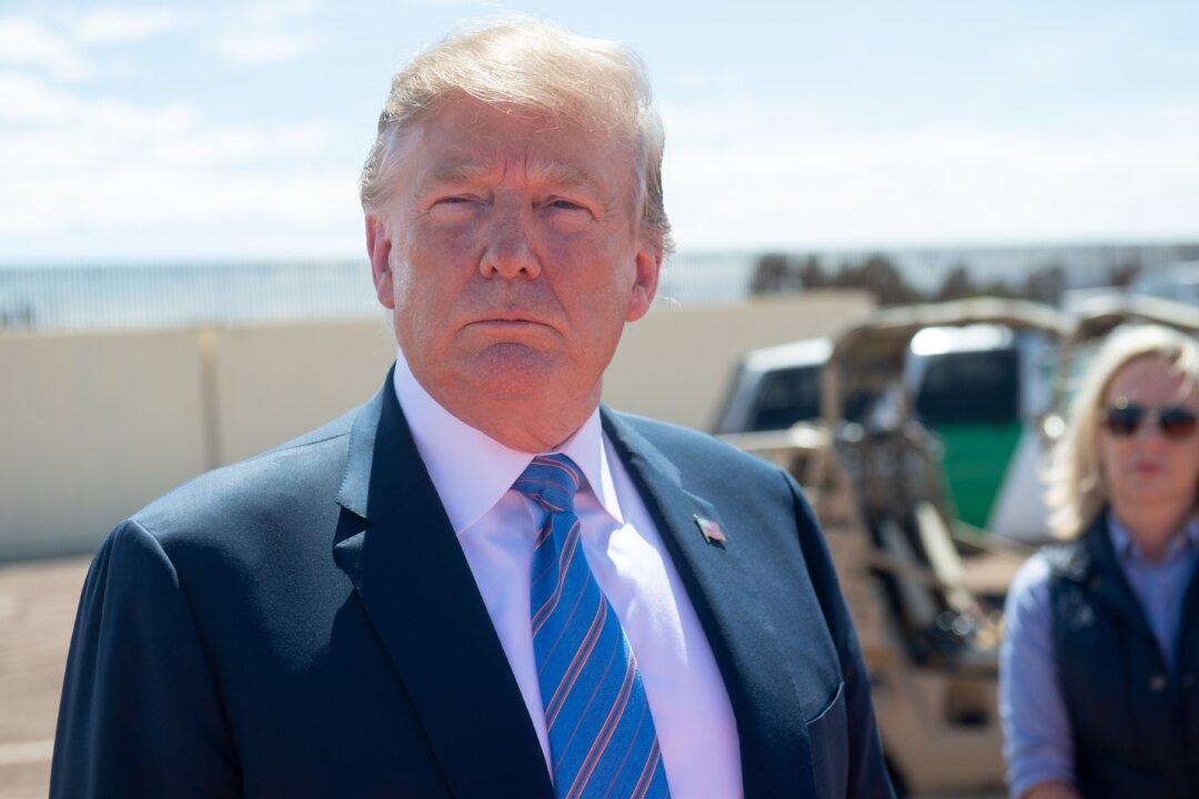 Trump Threatens Financial Penalties on Mexico for Illegal Drugs, Migration