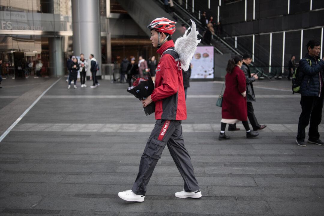 Viral Social Media Post Sheds Light on Company Culture at Top Chinese E-Retailer