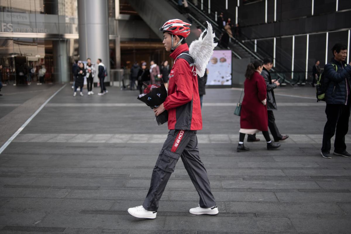 Viral Social Media Post Sheds Light on Company Culture at Top Chinese E-Retailer