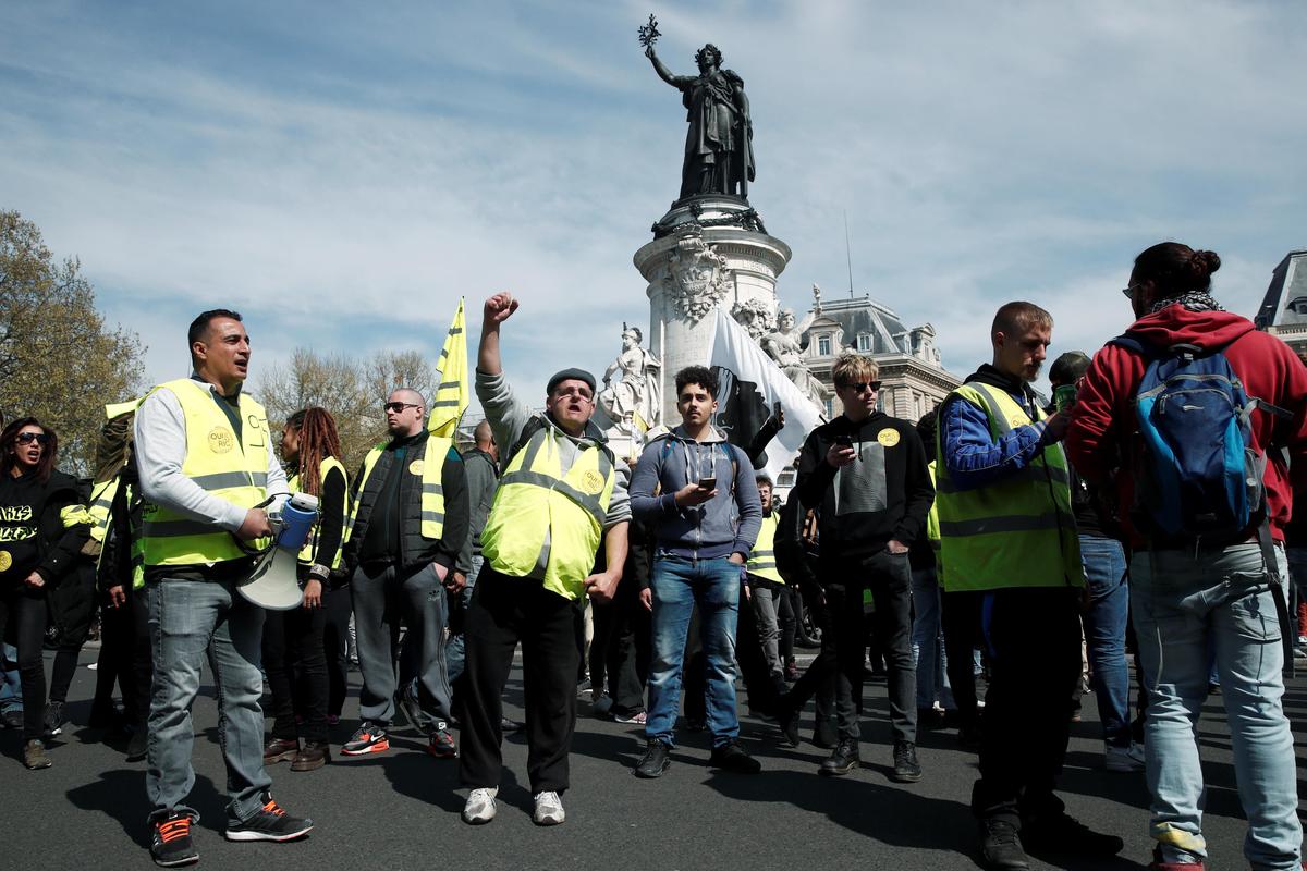French ‘Yellow Vest’ Protests Largely Peaceful as Macron Wraps up Debate