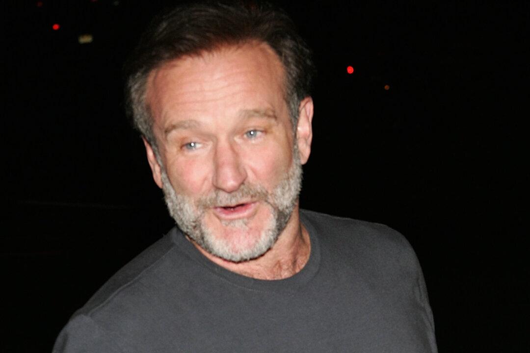 Comedy Legend Robin Williams Secretly Aided the Homeless, Ensuring Film Companies Hired Them