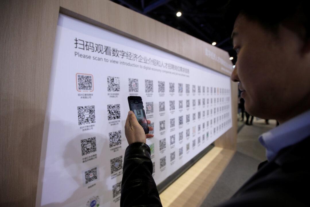 Mobile Phone Shipments to China Fall 6 Percent in March as Economy Slows