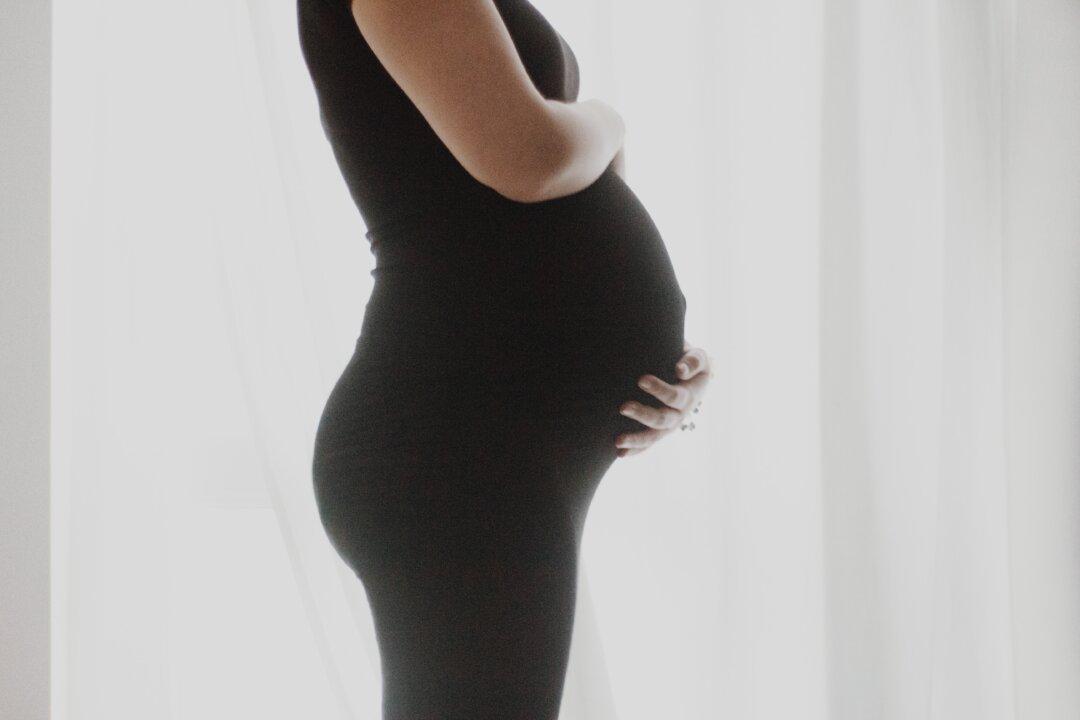 Victorian Teenager Died During Childbirth