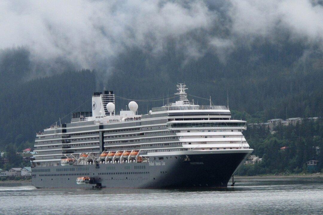 Holland America Says Cruise Ship Westerdam to Dock in Cambodia