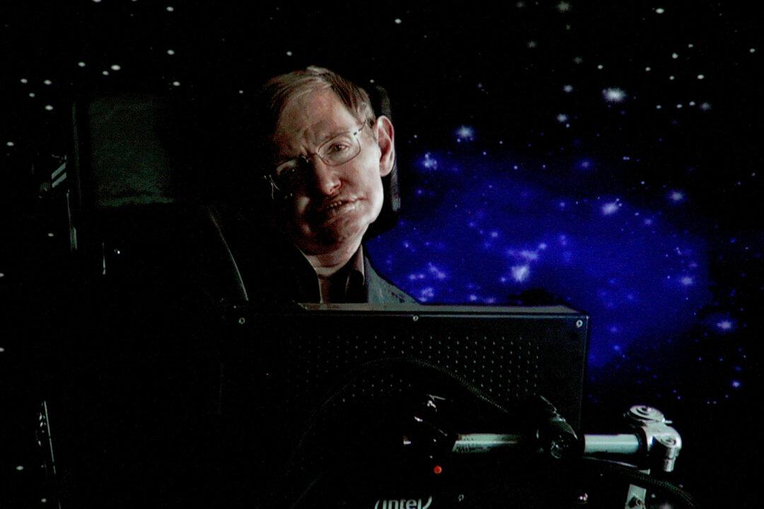 11-Year-Old Astrophysics Genius ‘Proves’ Stephen Hawking Wrong About God