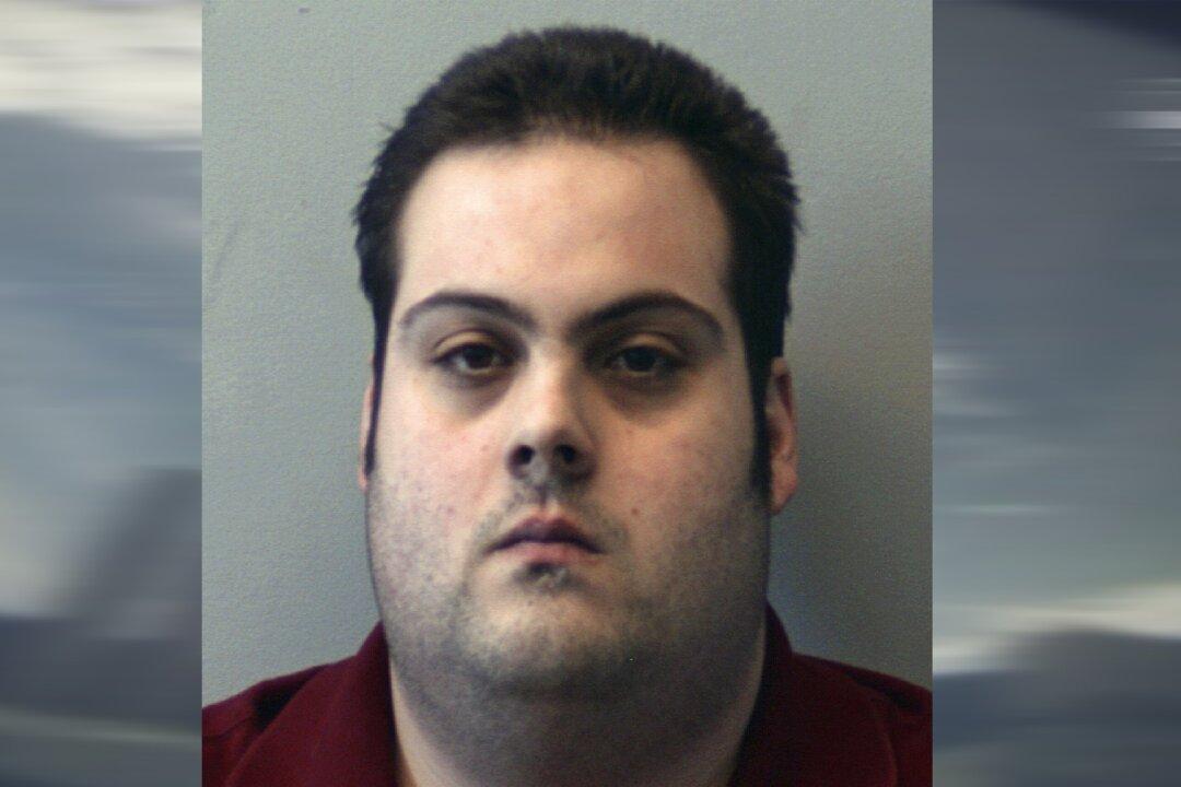 Probation for Man Who Sent Powder to Trump’s Sons, Others