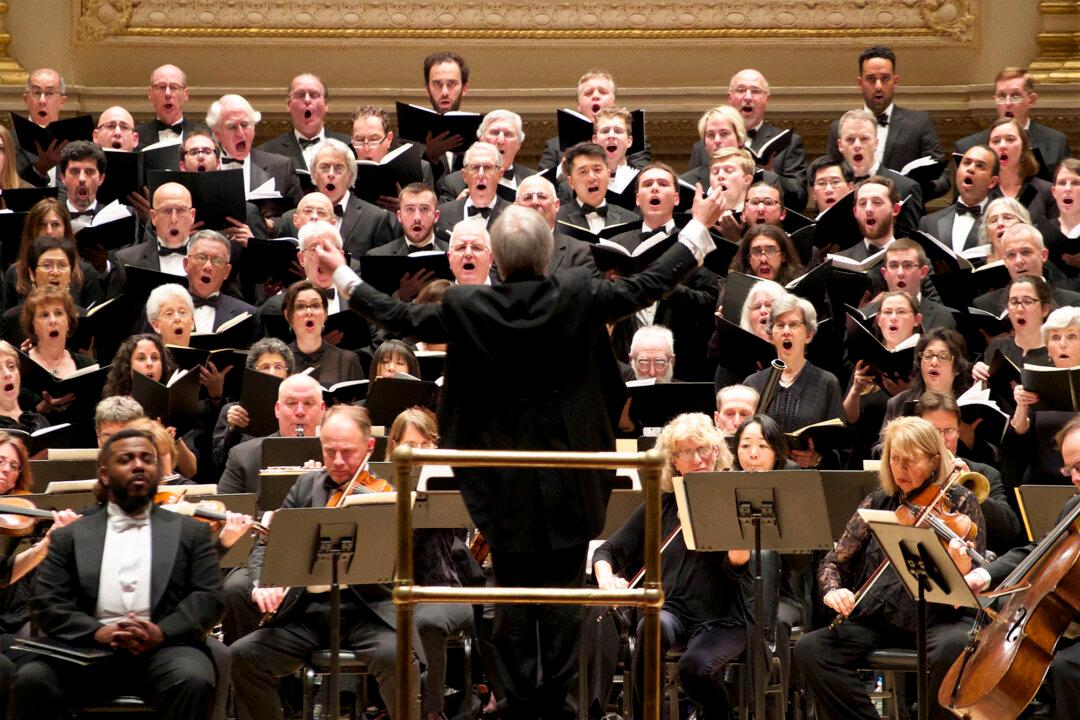 Mezzo Solos by Brahms, Elgar, and The Brothers Balliett