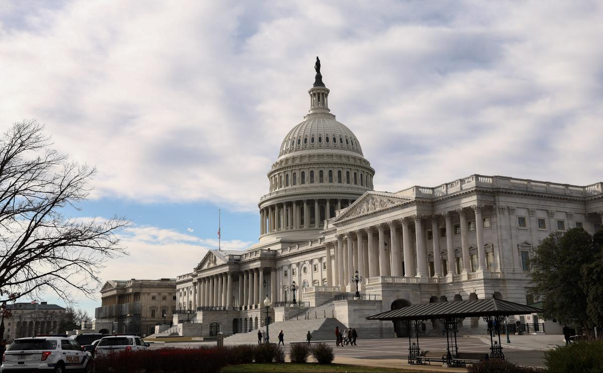 Florida Senate Passes Bill to Expand Armed Teachers Program