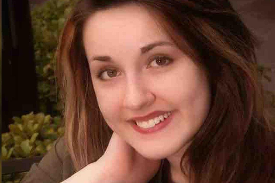 Young Aspiring Actress Dragged by Subway Train and Killed in New York