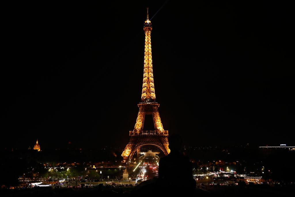 Energy Rationing Hits Eiffel Tower as Paris Landmark Goes Dark to Save Power
