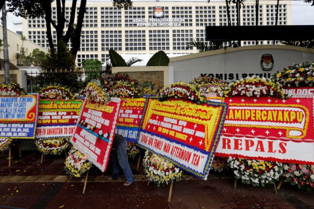 More Than 270 Died From Overwork-Related Illnesses in Indonesia Elections