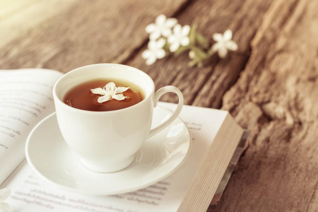 7 Books Every Mom Should Read