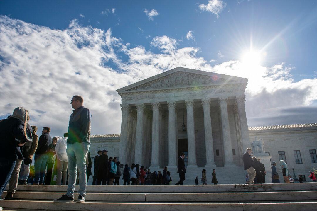 Supreme Court to Consider Grounds for Deporting Permanent Residents