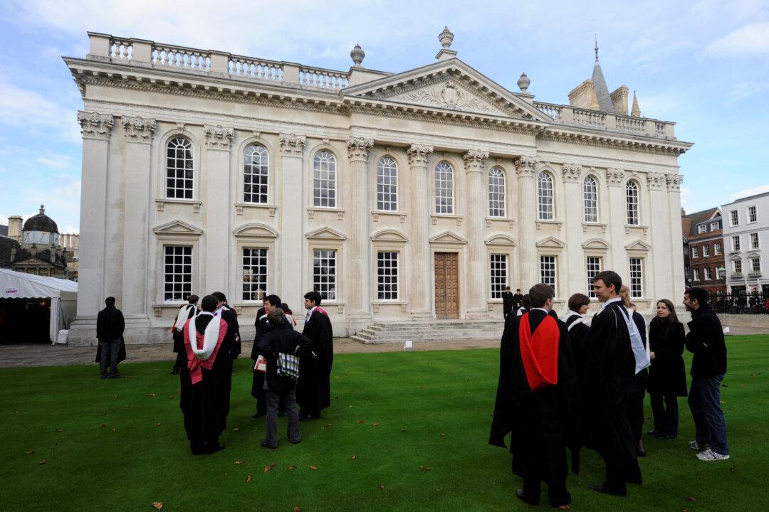 UK Government Seeks New Laws to Save Freedom of Speech at Universities