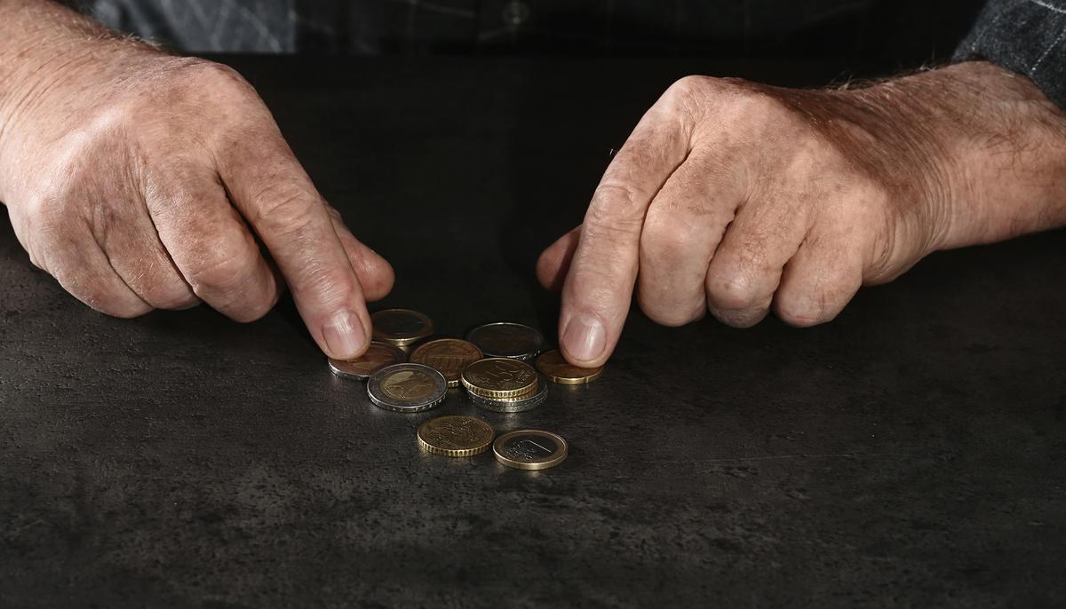 Homeless Man Is Counting Coins to Buy a Meal When Teens Drop a Bag at His Table