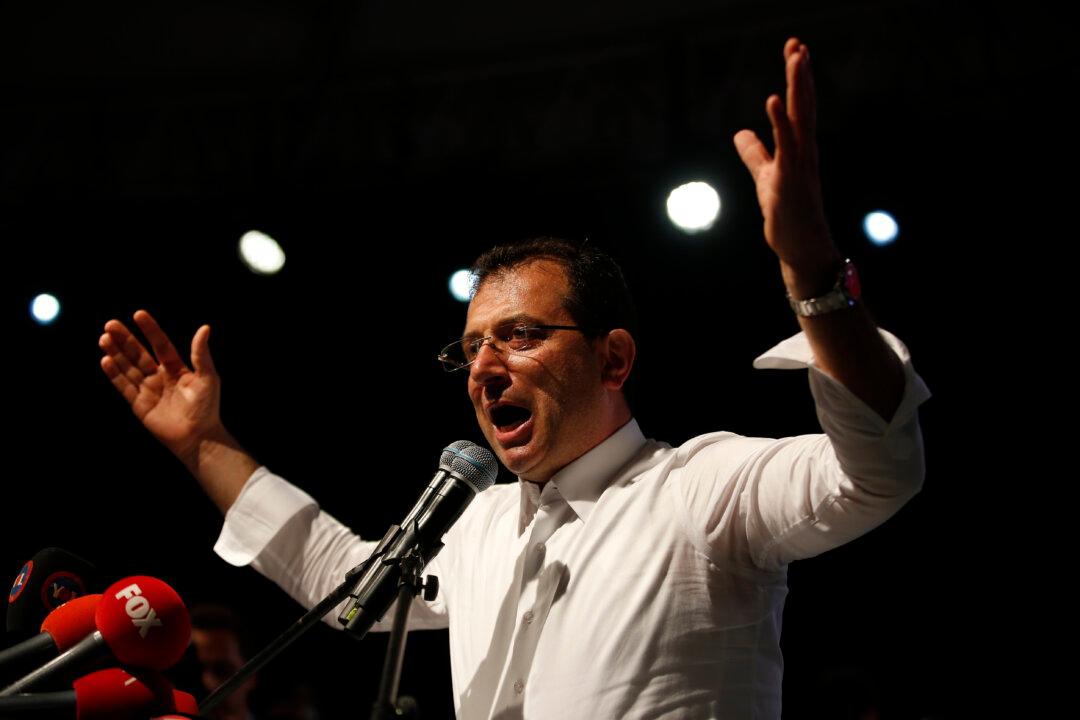 Turkish Opposition Sweeps Local Polls, Dealing Blow to Erdogan’s Ruling AKP