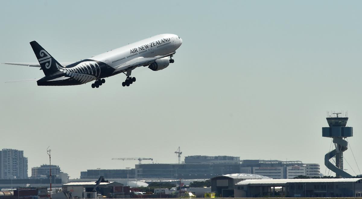 Passenger Removed From Flight After Refusing to Watch Safety Instructions