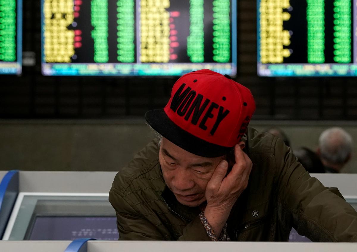 China’s Gag on Trump Tweets Raises Doubts About Its Global Market Ambitions