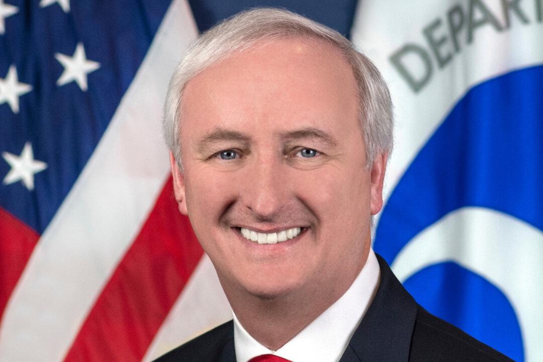 Senate Panel Approves Trump Nominee Jeffrey Rosen as Deputy AG
