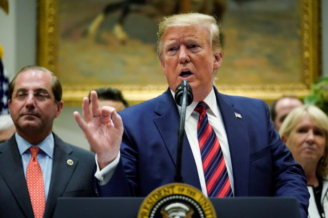 Trump Says Tariffs Making Companies Leave China, a Deal Can’t be ‘50-50’