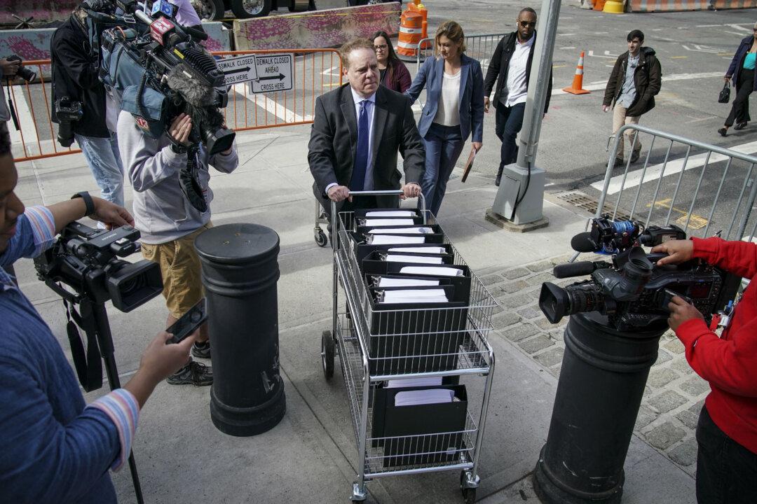 Prosecutors Ask to Introduce Box of NXIVM Files on ‘Enemies’