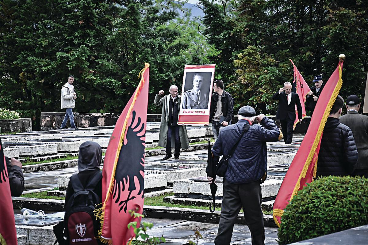 Families of Victims of Communist Albania Call for ‘Decommunization’