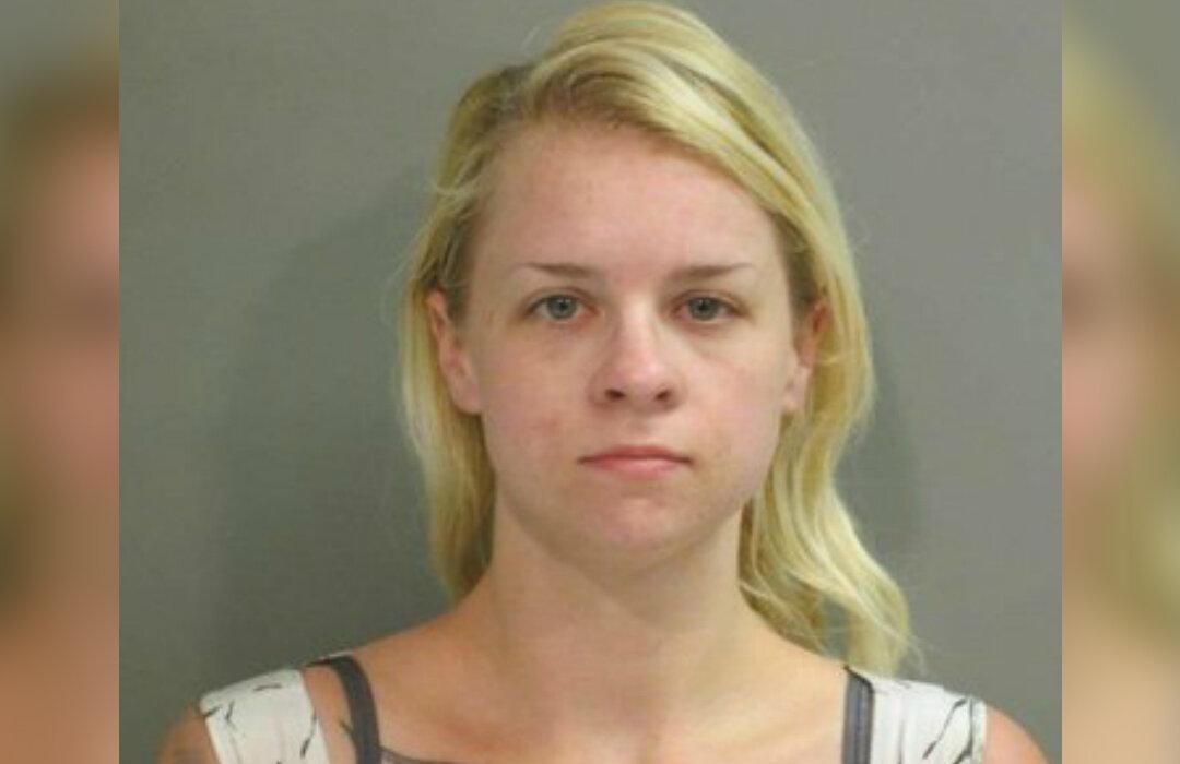 Woman Sentenced to 15 Years for Springing Boyfriend From Arizona Jail by Posing as Deputy