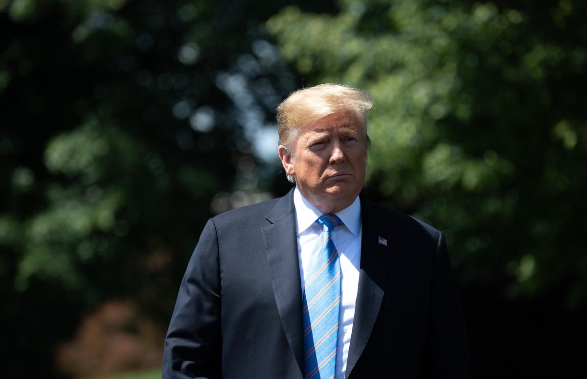 Trump’s Motorcade Involved in Road Accident, 3 Officers Injured