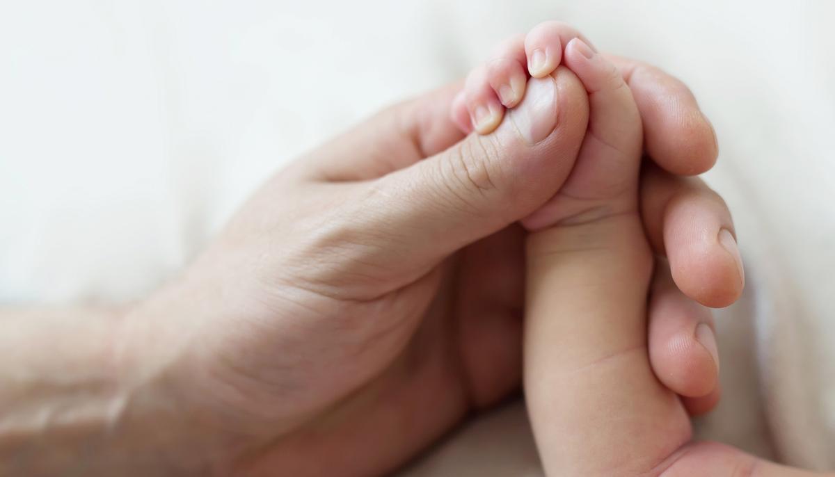 Parents Abandoned Newborn Son for His ‘Disfigured Face,’ but Look at Him 34 Years Later