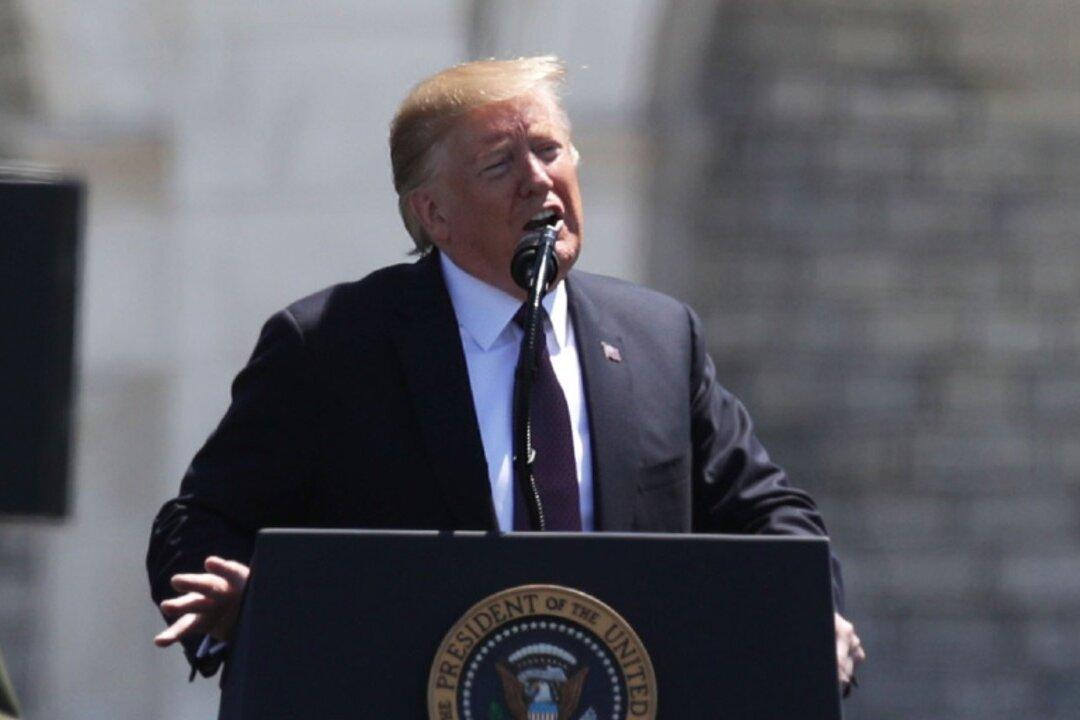 Trump Expected to Present Long-Awaited Immigration Plan