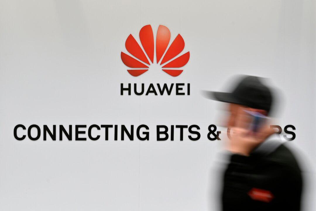 Huawei’s Use of Political Insiders for Lobbying Could Be a Concern, Experts Warn