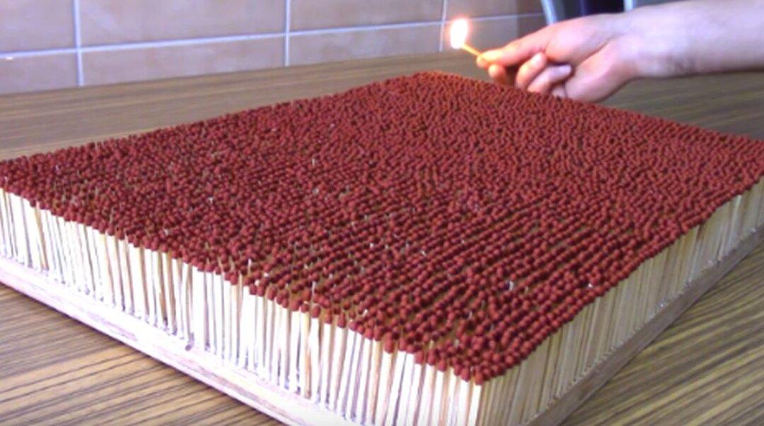 Watch: 6,000 Matches Igniting Each Other in Chain Reaction