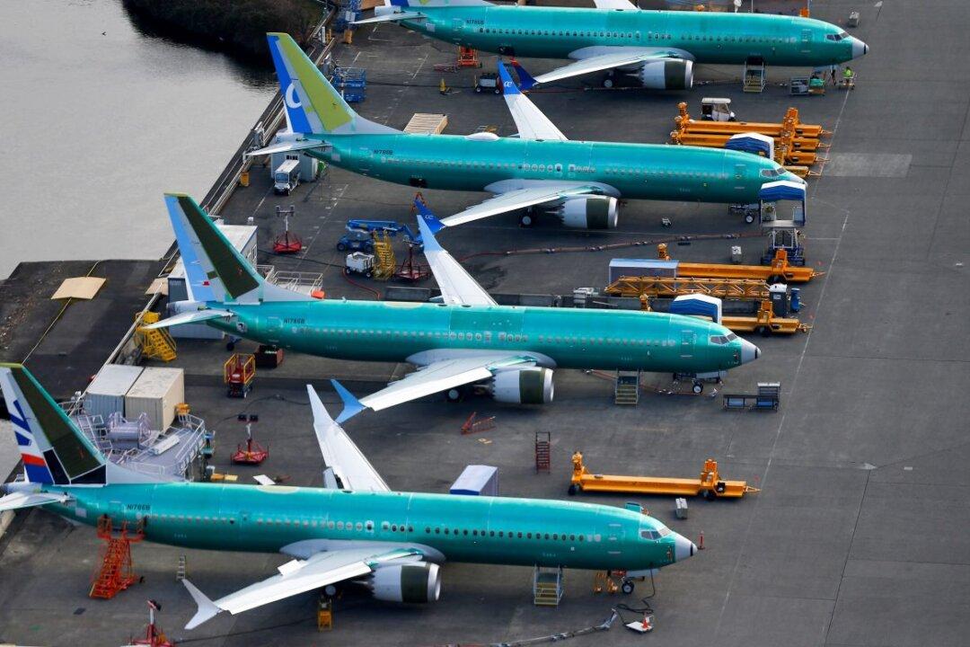 Boeing Completes 737 MAX Software Update, Working on Pilot Training Plan