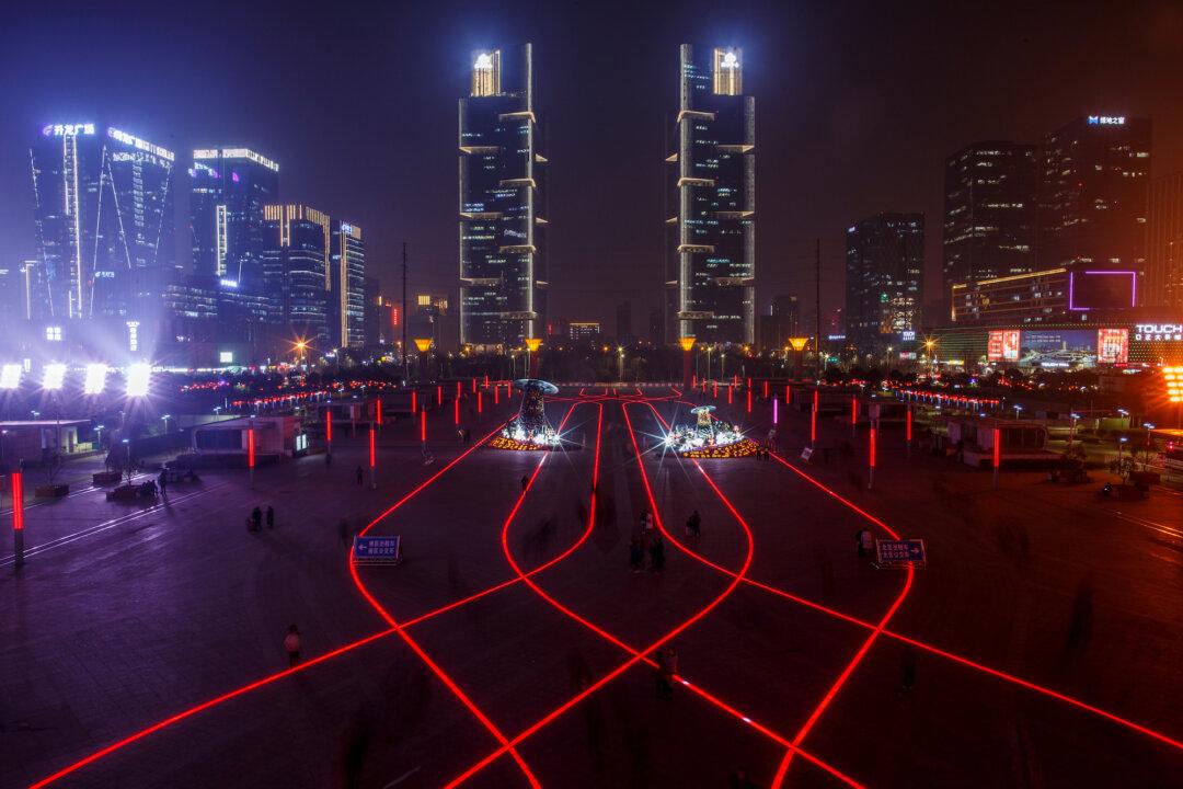 China’s Heartland City Feels Chill of Economic Slowdown