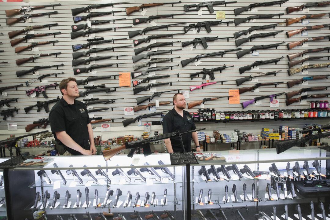GOP and Democrats Disagree on Specifics of Background Checks for Gun Buyers