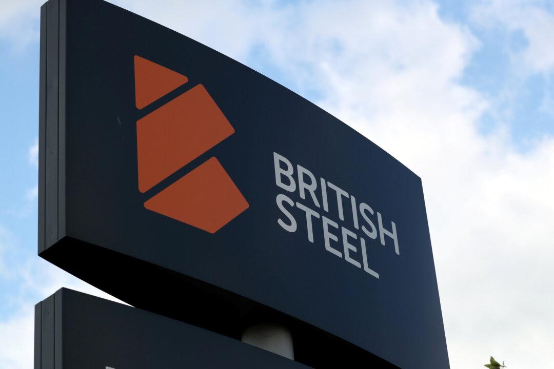 British Steel Risks Collapse With 25,000 Jobs at Stake