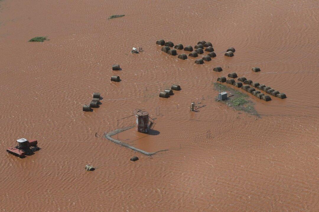 At Least 3 Dead in Central US Storms, With More Rain to Come