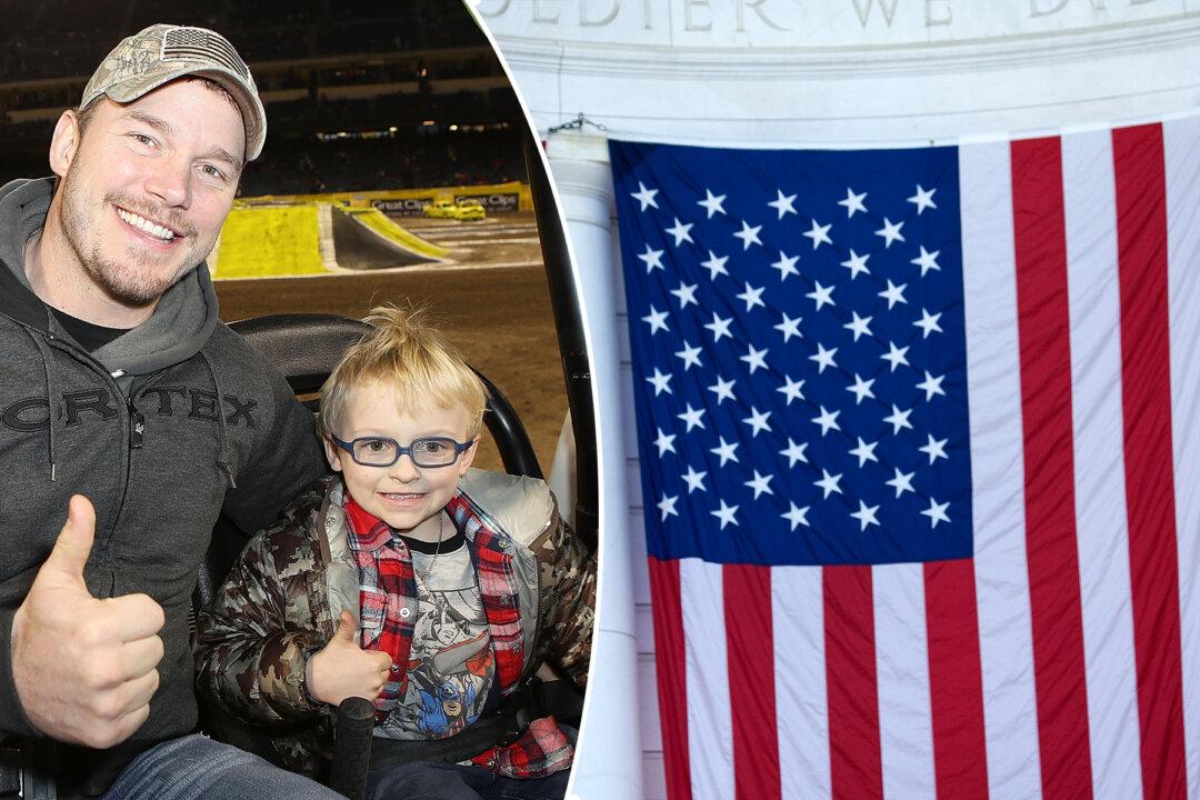 Chris Pratt Honors Memorial Day by Teaching His Adorable Son the Pledge of Allegiance