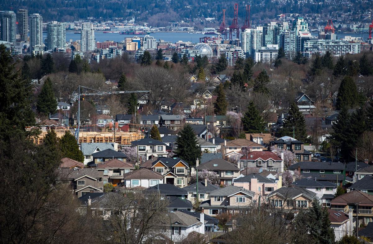Industry Group Lobbies Ottawa to Ease Mortgage Stress Test