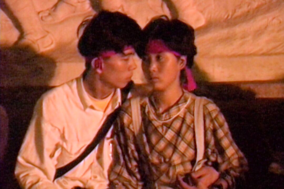 Canadian Journalist Recalls Reporting on Tiananmen Square Massacre in New Film