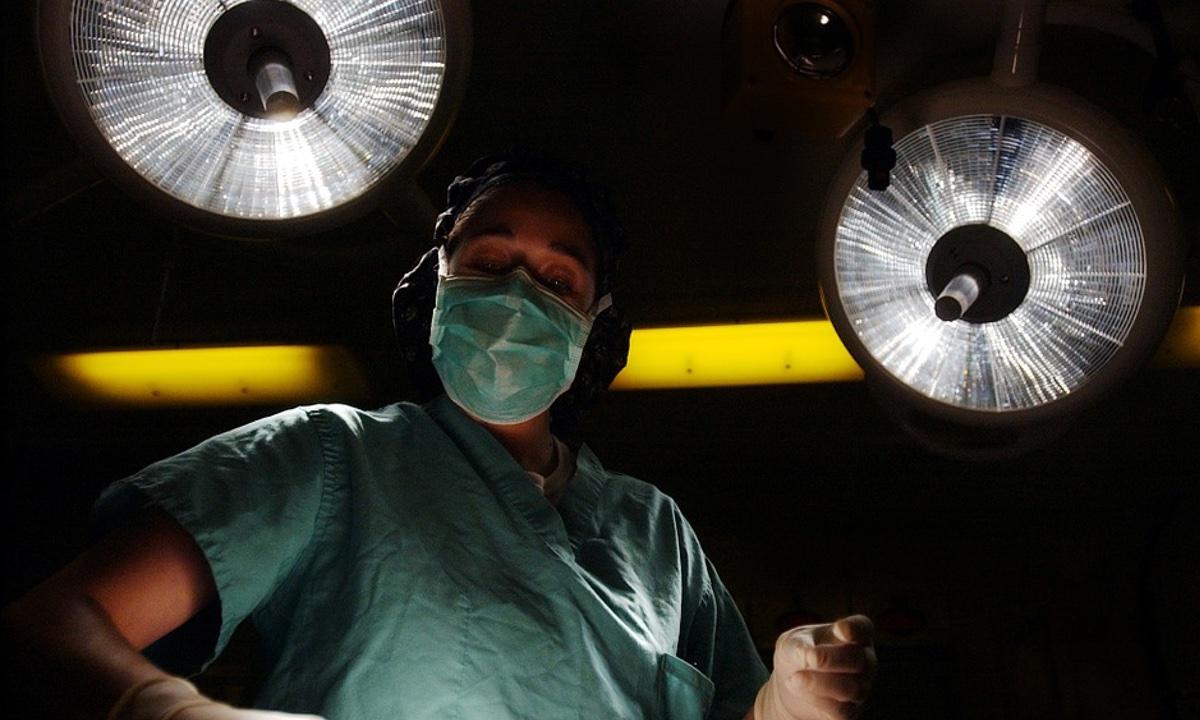 Mother Fakes 10-Year-Old’s Illness, Gets Daughter Unnecessary and Life-Threatening Treatments