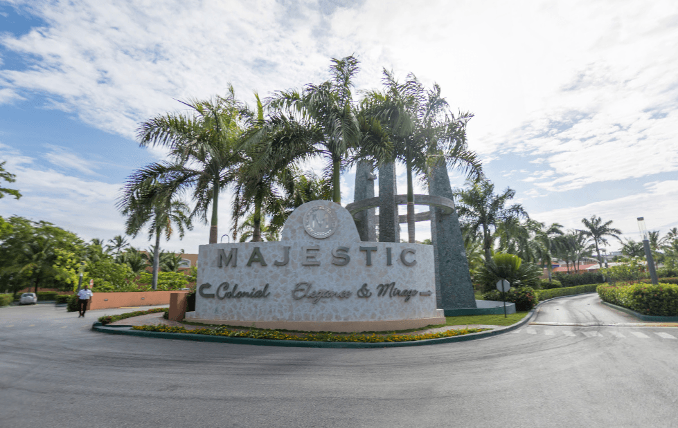 Woman Recounts How Her Dominican Republic Getaway Became a Nightmare