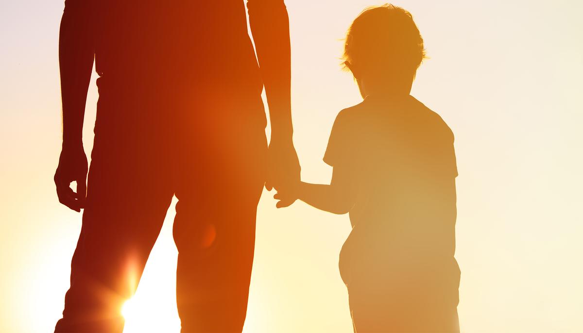 Disabled Man and Son Living on the Streets Show Us What Happiness Is