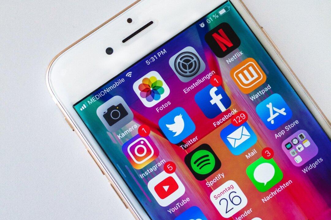 Trump Administration to Require Social Media Disclosure for US Visa Applicants