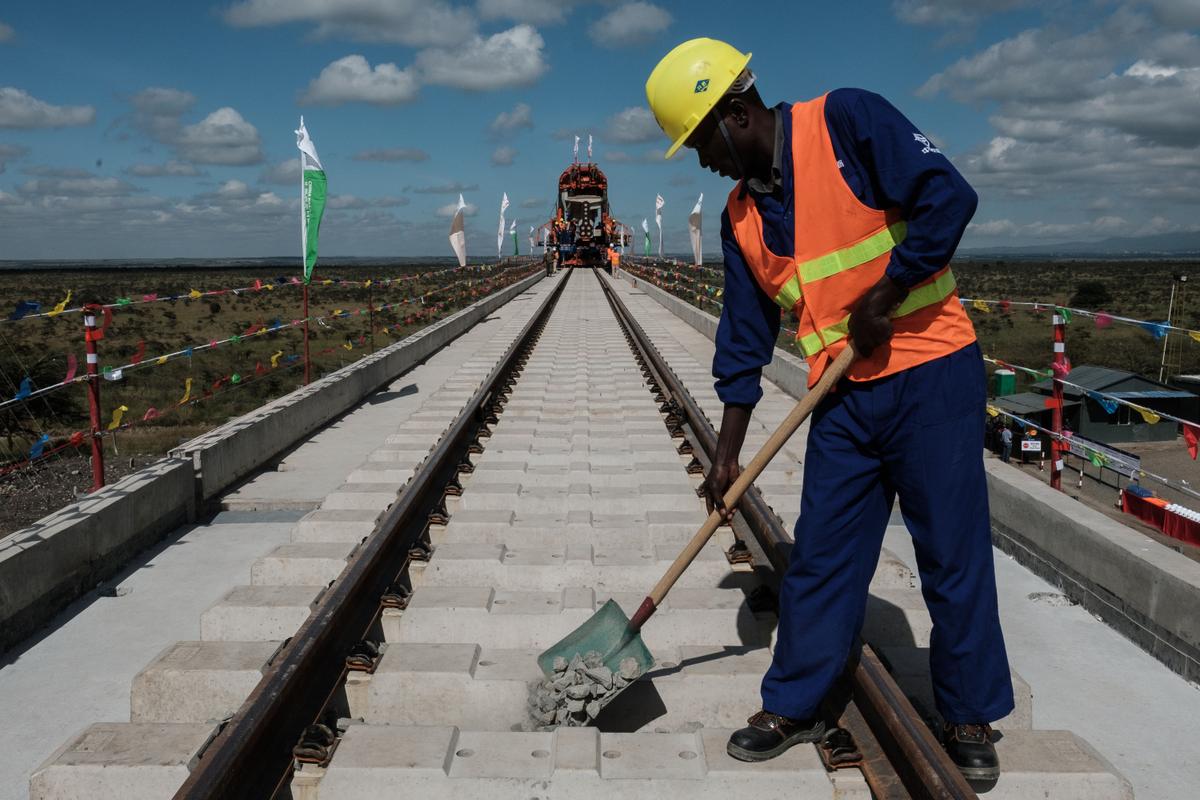 African Workers Report Cases of Assault, Discrimination by Their Chinese Supervisors