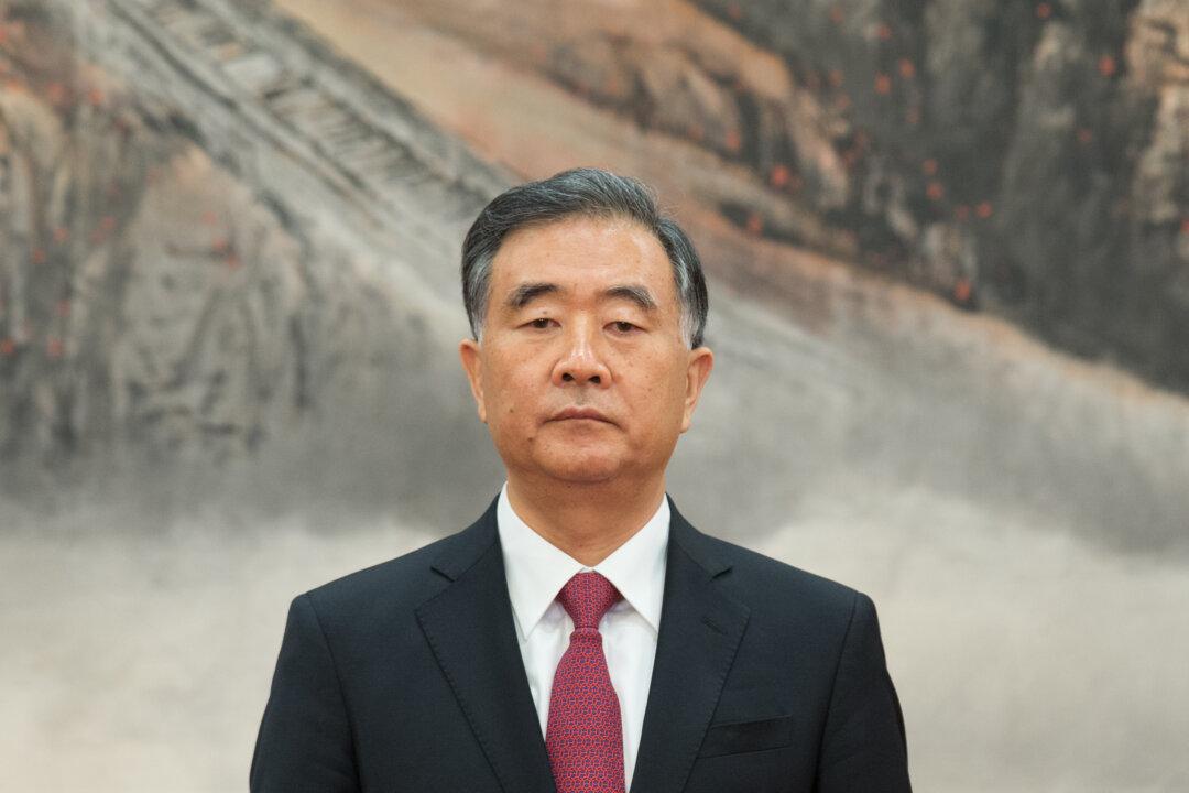 Top Chinese Official Says Trade Dispute Has Positive Impact, in Remarks that Contrast Media Reports